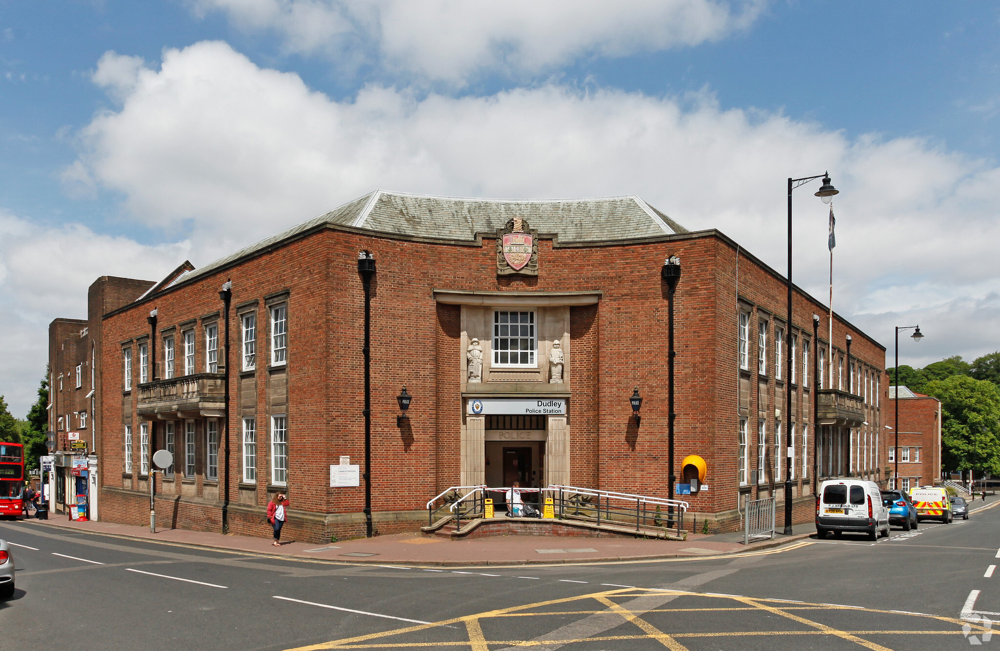 New St, Dudley for sale Primary Photo- Image 1 of 1