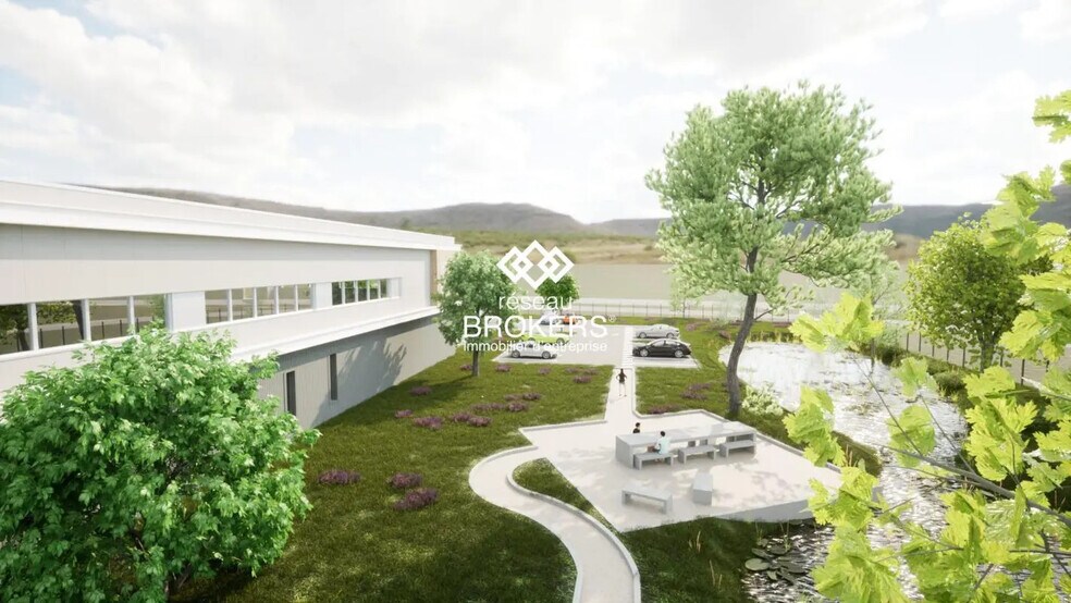 Industrial in Rousset for sale - Building Photo - Image 3 of 6