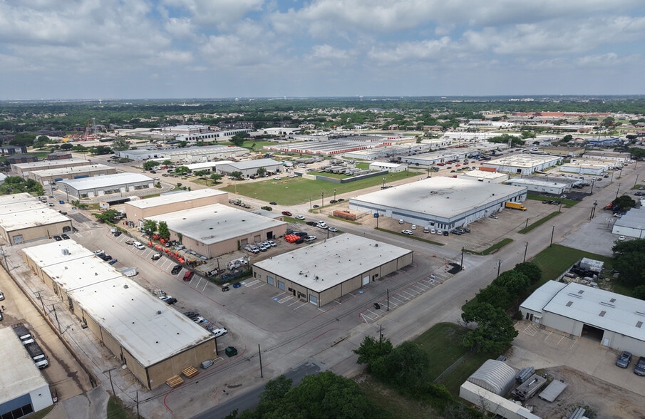 3425 Raider Dr, Hurst, TX for lease - Building Photo - Image 3 of 10