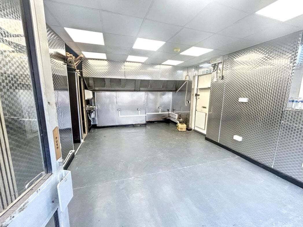 60-62A Myrtle St, Ashington, NBL NE63 0AU - Unit 62 -  - Interior Photo - Image 2 of 5