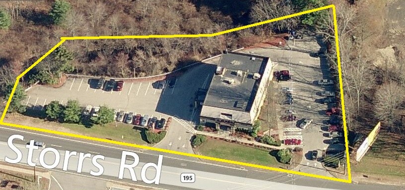 6 Storrs Rd, Mansfield Center, CT à vendre - Photo du bâtiment - Image 2 de 20