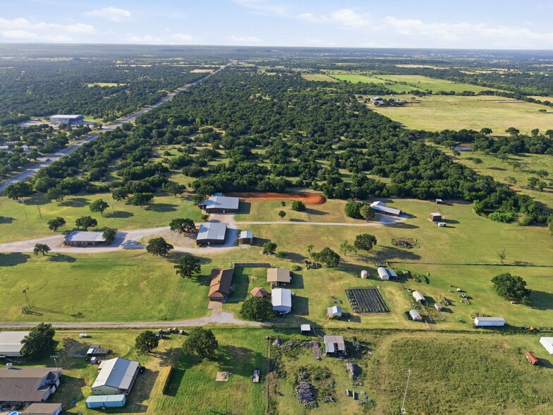 Mineral Wells, TX Industrial Complex portfolio of 4 properties for sale on LoopNet.ca - Building Photo - Image 3 of 124