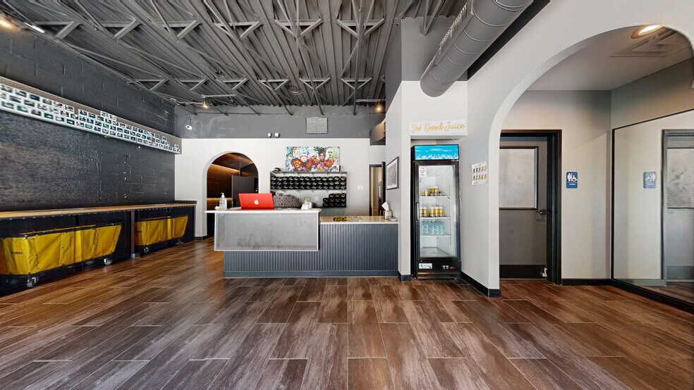 3516 Ross Ave, Dallas, TX à louer - Numérisation 3D de Matterport - Image 2 de 24