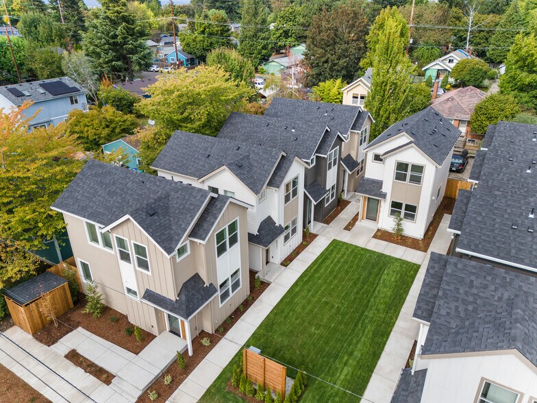 6917 N Bank St, Portland, OR à vendre - Photo du bâtiment - Image 2 de 15