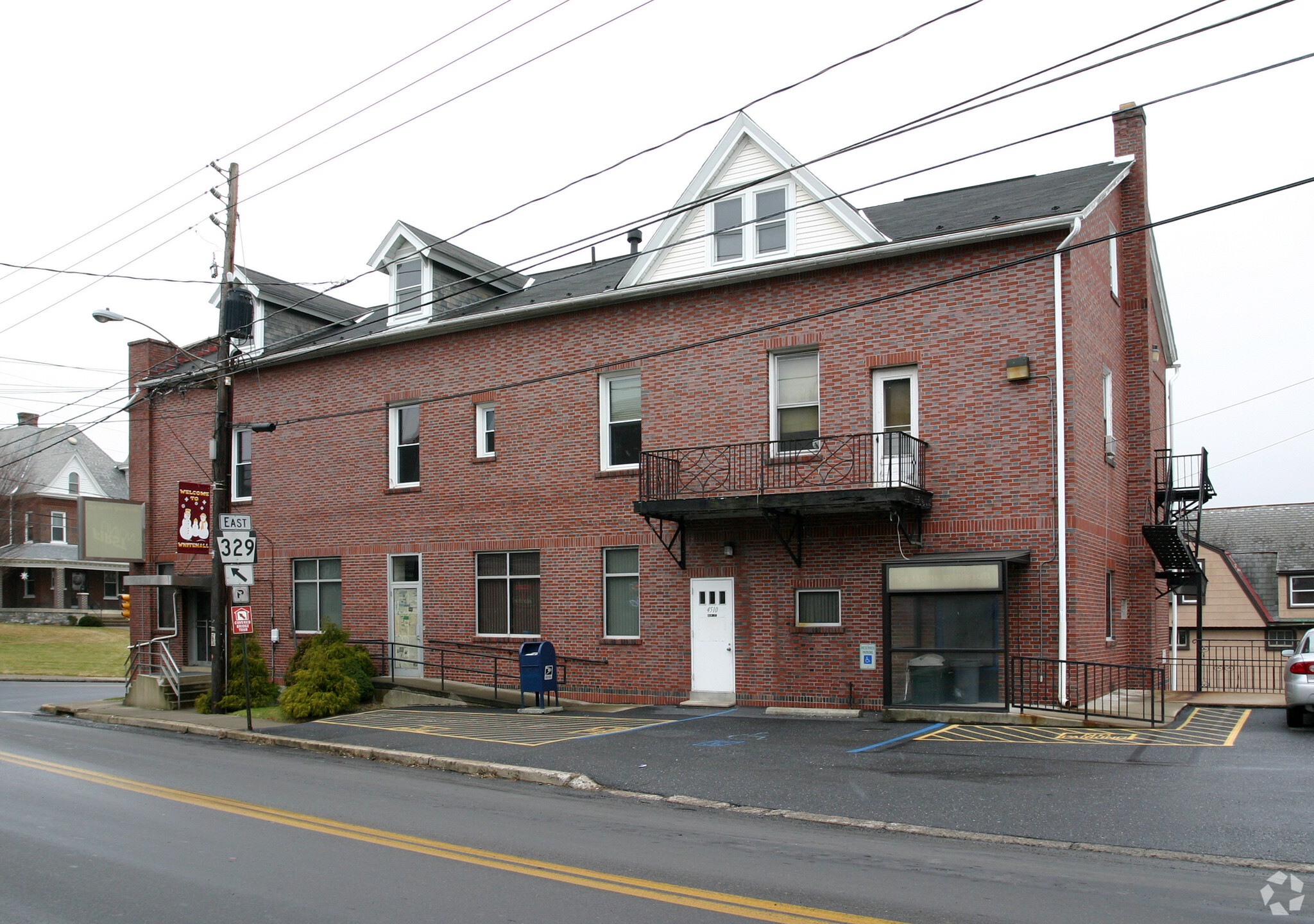 4510 Main St, Whitehall, PA à vendre Photo principale- Image 1 de 1