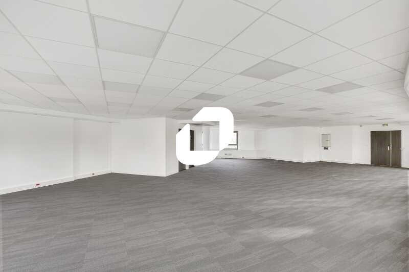 1 Rond Point De L'Europe, La Garenne-Colombes à louer - Photo du bâtiment - Image 3 de 24