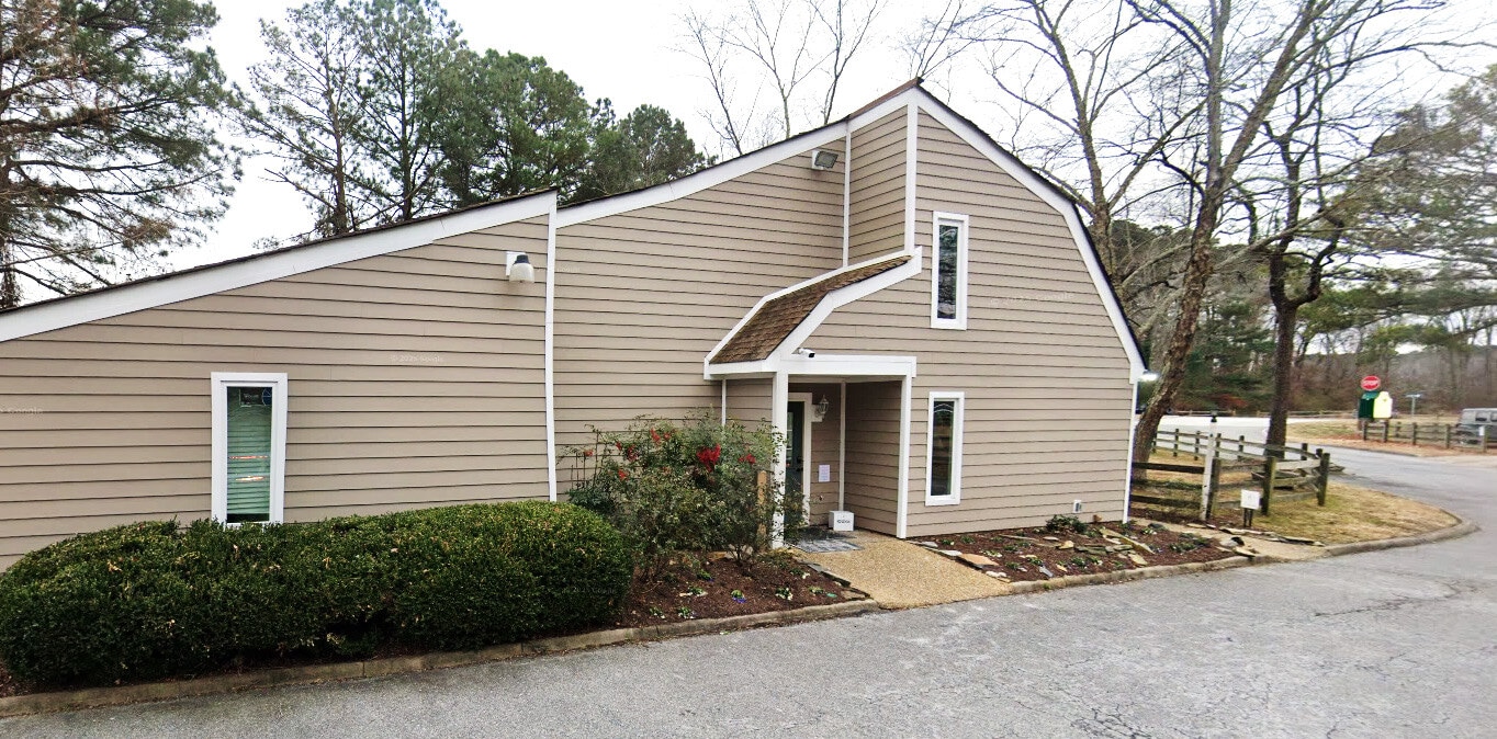 2492 Holland Rd, Virginia Beach, VA for sale Primary Photo- Image 1 of 3