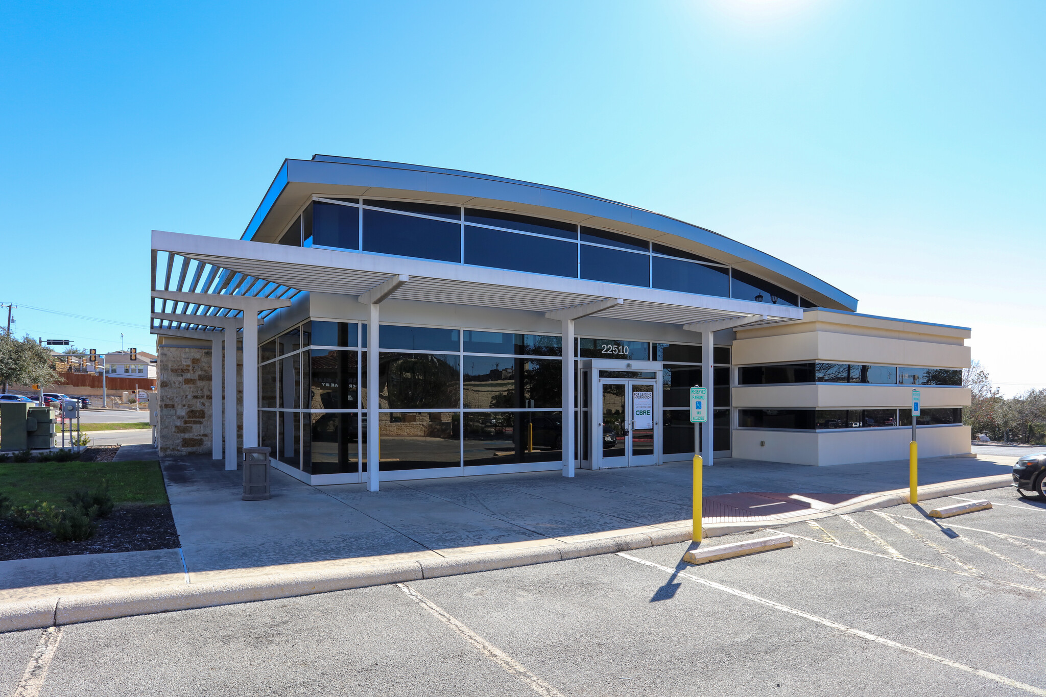 22610 US Hwy 281 N, San Antonio, TX for lease Building Photo- Image 1 of 2