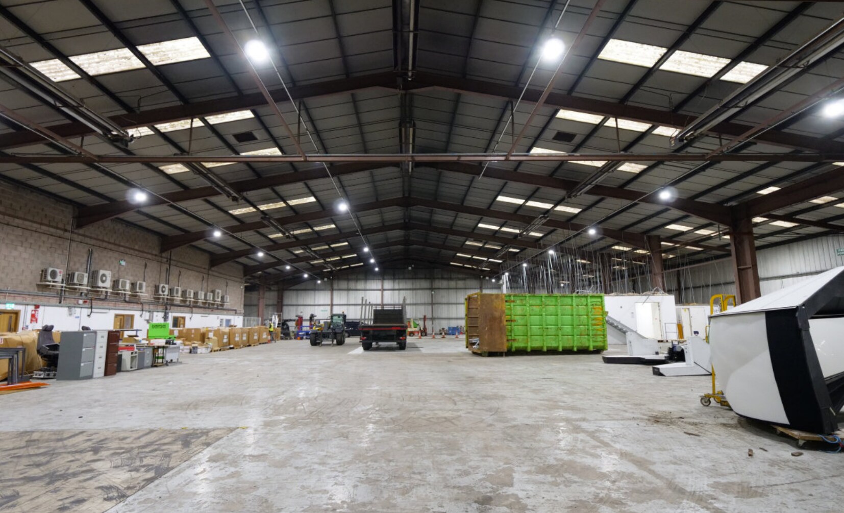 41 Rhoose Rd, Barry for lease Interior Photo- Image 1 of 7