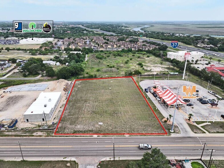 4501 Violet Rd, Corpus Christi, TX à vendre - Photo du bâtiment - Image 3 de 4