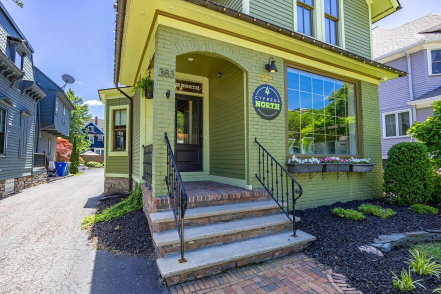 383 Park Ave, Rochester, NY for sale - Building Photo - Image 3 of 46