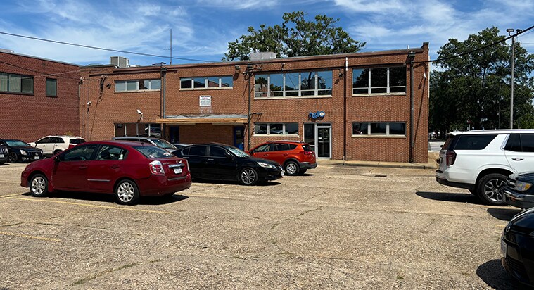 2315-2317 W Broad St, Richmond, VA à vendre - Photo du bâtiment - Image 2 de 7