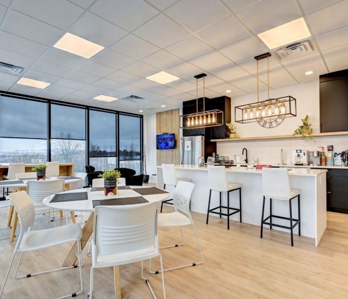 760-764 Rue Joseph-Louis-Mathieu, Sherbrooke, QC à vendre - Photo intérieure - Image 3 de 6