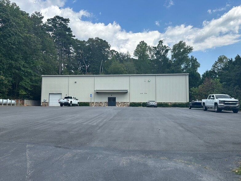 195 Highway 9 South, Dawsonville, GA à louer - Photo du bâtiment - Image 2 de 29