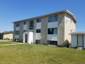 5024 50 Av, Redwater AB - Services immobiliers commerciaux