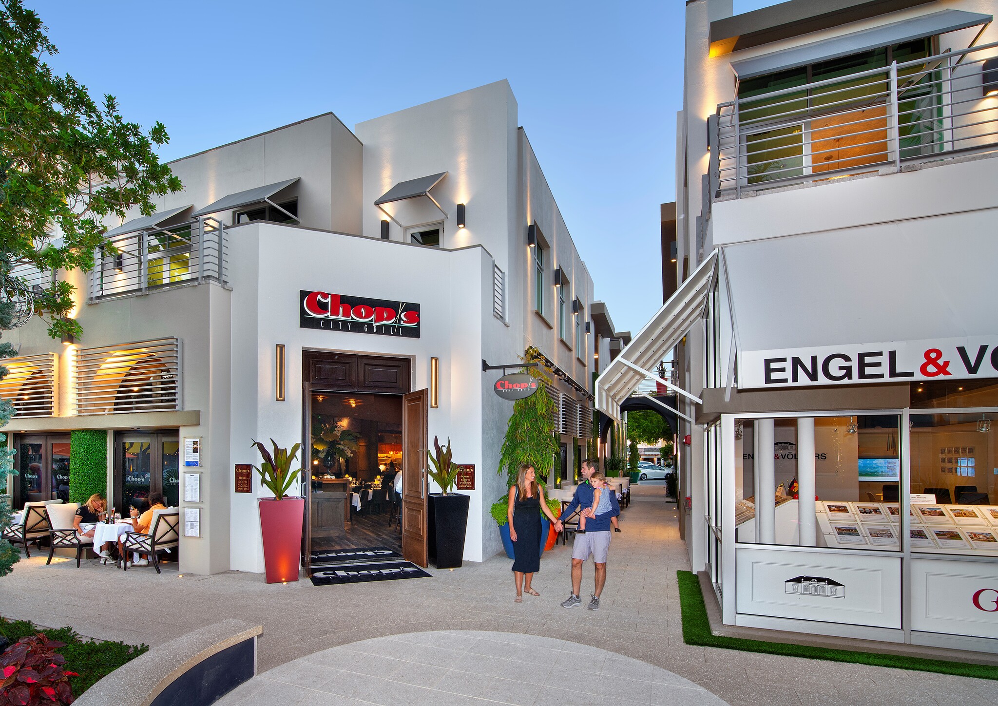 837 5th Ave S, Naples, FL for lease Primary Photo- Image 1 of 9