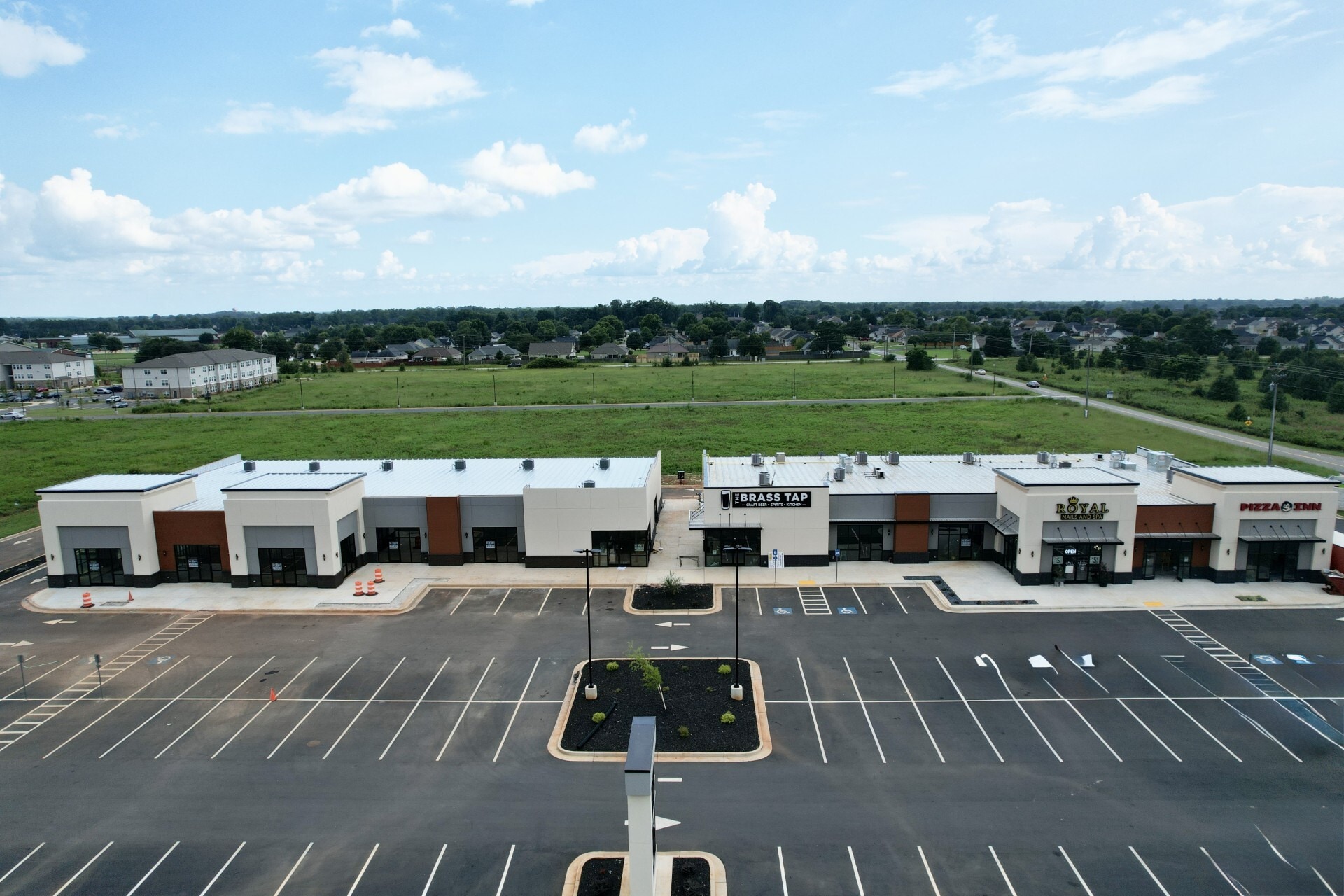 3151 Russell Pky, Warner Robins, GA for lease Building Photo- Image 1 of 8
