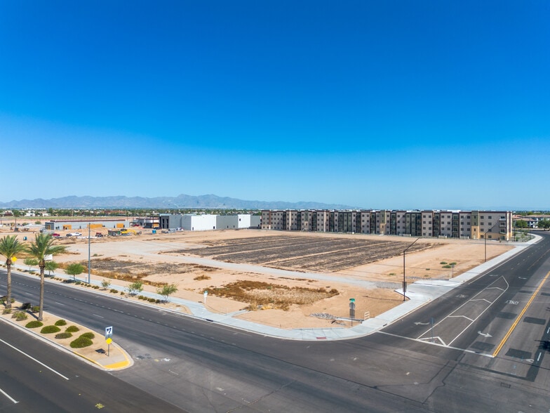 1010 S Goodyear Blvd E, Goodyear, AZ à vendre - Photo du bâtiment - Image 2 de 4