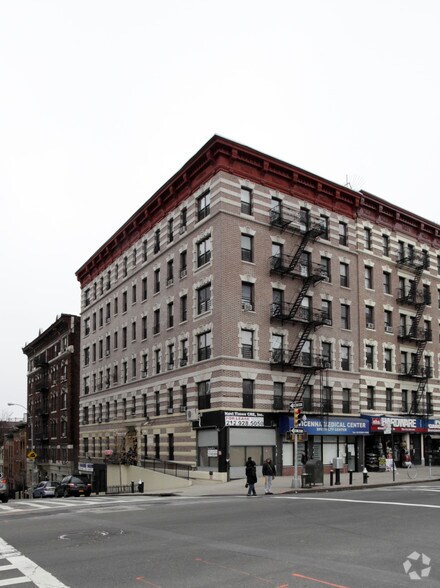 3410-18 Broadway, New York, NY à louer - Photo du bâtiment - Image 2 de 7
