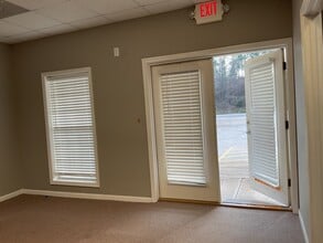 157 Garrett Way NW, Milledgeville, GA à louer Photo intérieure- Image 2 de 12