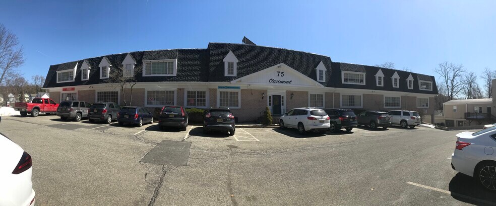 75 Claremont Rd, Bernardsville, NJ à louer - Photo du bâtiment - Image 1 de 20