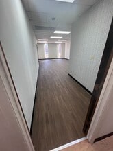 2500 W Broad St, Athens, GA for lease Interior Photo- Image 1 of 5