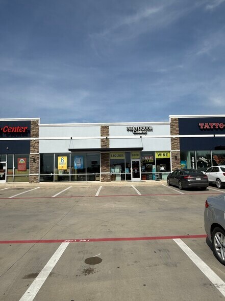 1401 S US Highway 81-287, Decatur, TX à louer - Photo du bâtiment - Image 2 de 6
