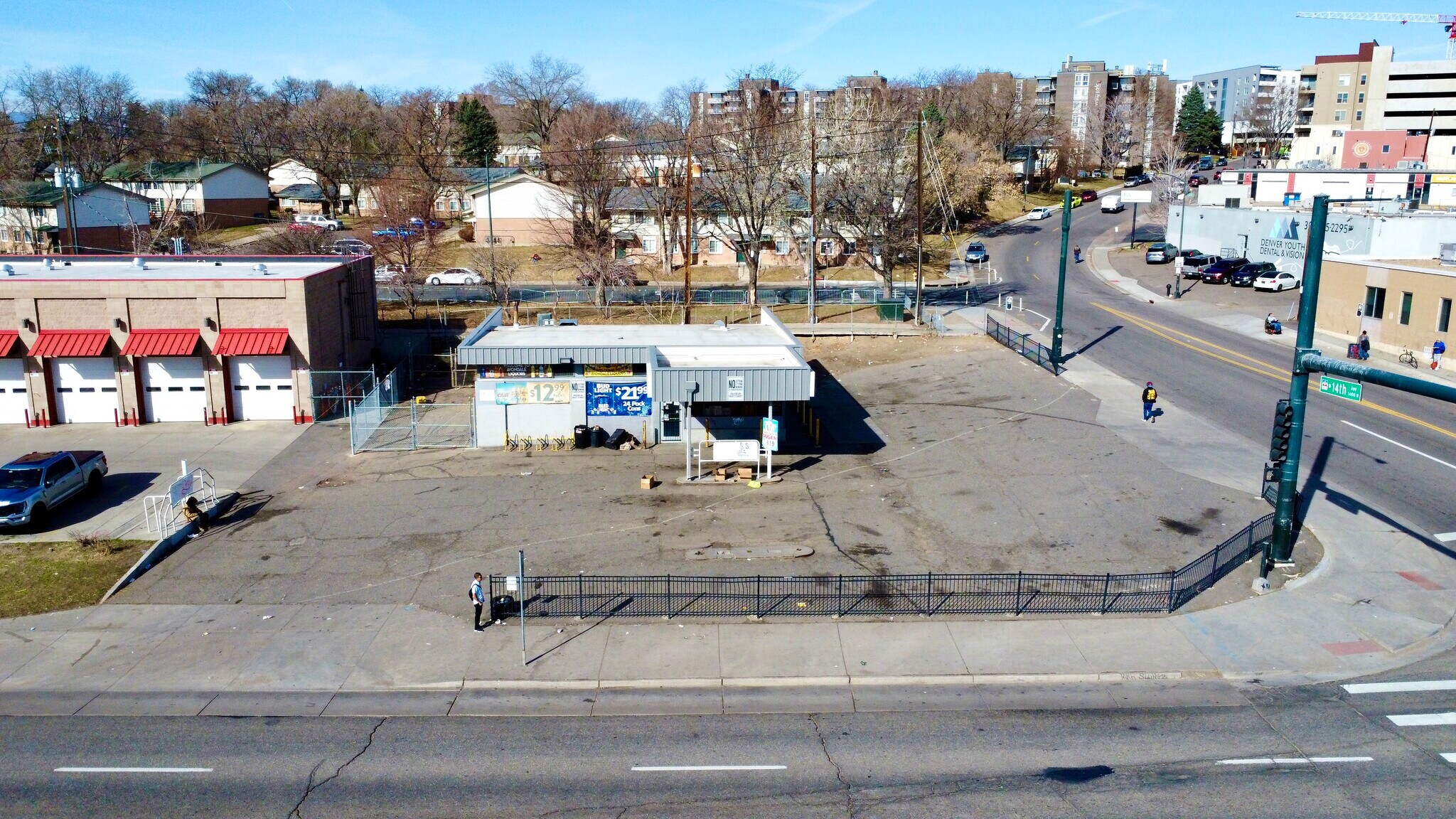 1365 Federal Blvd, Denver, CO à vendre Photo du bâtiment- Image 1 de 7