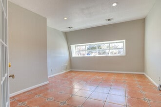 1319 March Rd, San Antonio, TX for lease Interior Photo- Image 2 of 8