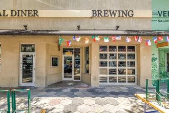 540 Central Ave, Saint Petersburg, FL for lease Building Photo- Image 2 of 30