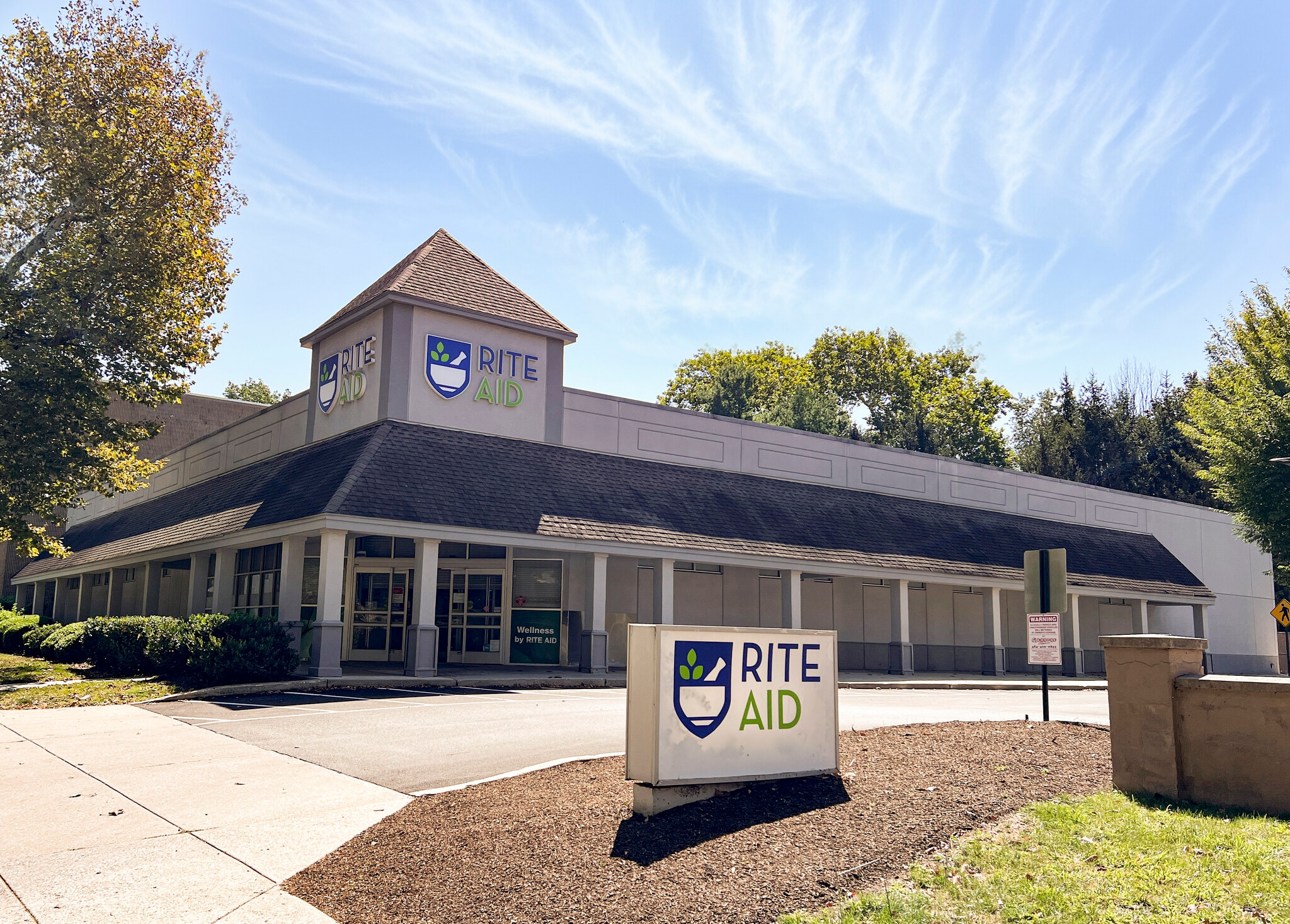 640 Montgomery Ave, Narberth, PA for lease Primary Photo- Image 1 of 6