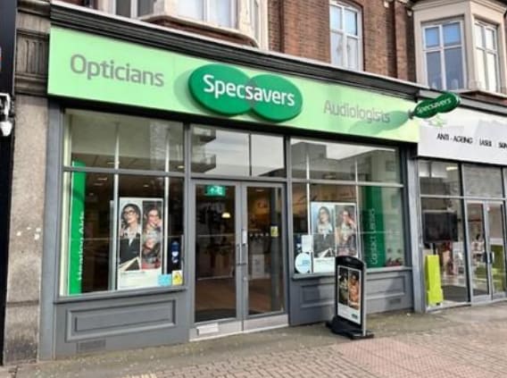 60C Station, Upminster for lease Building Photo- Image 1 of 3