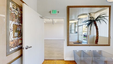 1311-1425 63rd St, Emeryville, CA à louer Photo intérieure- Image 1 de 15