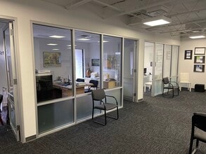 1910 Park Meadows Dr, Fort Myers, FL for sale Interior Photo- Image 2 of 5