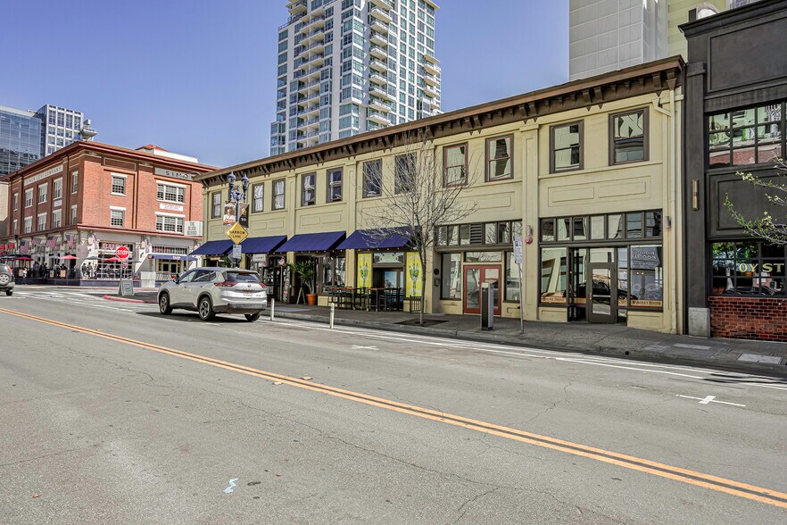 629-639 J St, San Diego, CA à louer - Photo du bâtiment - Image 2 de 20