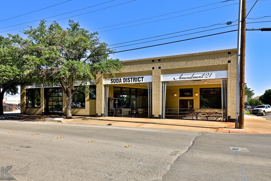 382 Chestnut St, Abilene, TX à vendre - Photo du bâtiment - Image 3 de 28