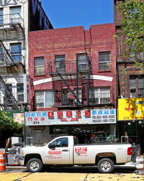 274 Bowery, New York, NY à louer - Photo du bâtiment - Image 2 de 5