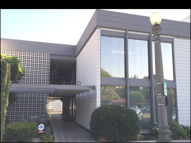 2100 Huntington Dr, San Marino, CA for lease Building Photo- Image 1 of 8