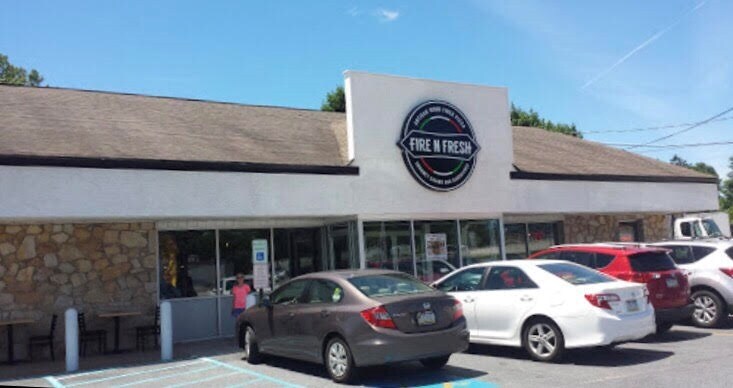 2706 W Main St, Norristown, PA à vendre - Photo du bâtiment - Image 2 de 9