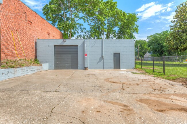 More details for 1128 S Elgin Ave, Tulsa, OK - Industrial for Lease