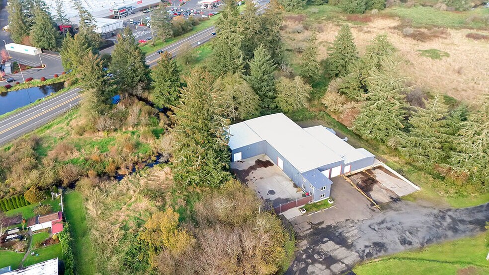 1425 SE 9th St, Warrenton, OR à louer - Photo du bâtiment - Image 3 de 48