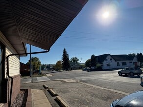 10 7th Ave W, Polson, MT for lease Interior Photo- Image 2 of 13