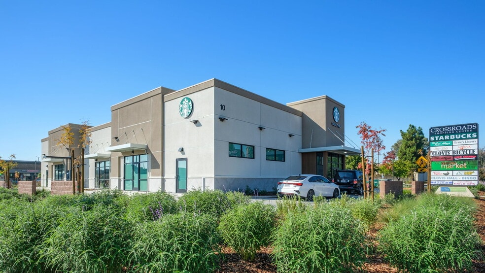 10-80 W Bullard, Clovis, CA à louer - Photo du bâtiment - Image 2 de 14