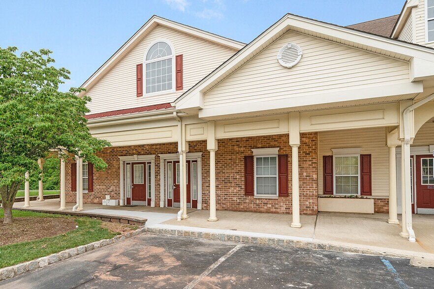 390 Amwell Rd, Hillsborough, NJ for lease - Building Photo - Image 3 of 11