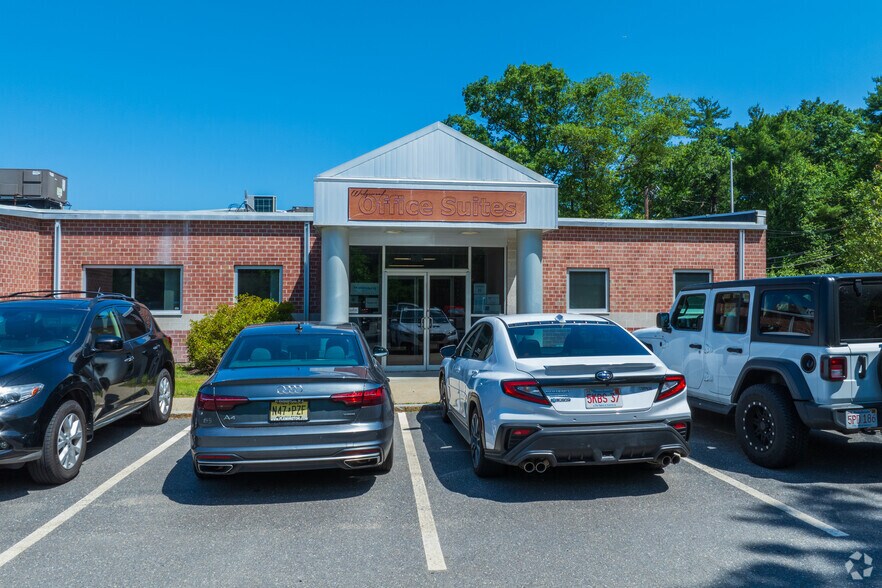 18-22 Main St, Acton, MA à louer - Photo du bâtiment - Image 3 de 6