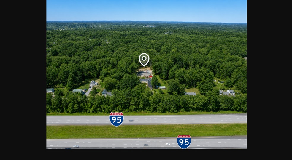 28 Woodland Rd, Georgetown, MA à louer - Aérien - Image 1 de 1
