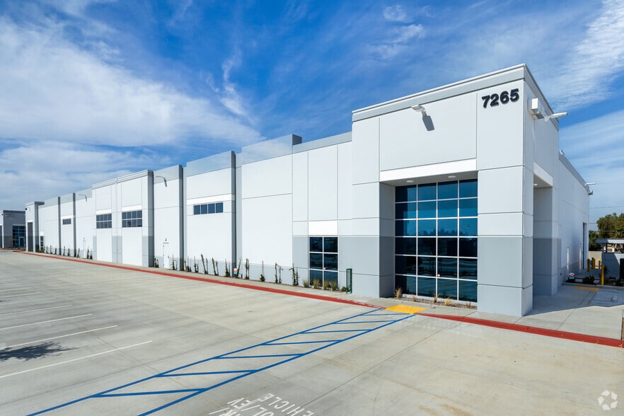 Old 215 Frontage Rd. & Alessandro Blvd, Riverside, CA for lease - Building Photo - Image 2 of 6