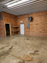 606 S Staley Rd, Champaign, IL à louer Photo du bâtiment- Image 2 de 4