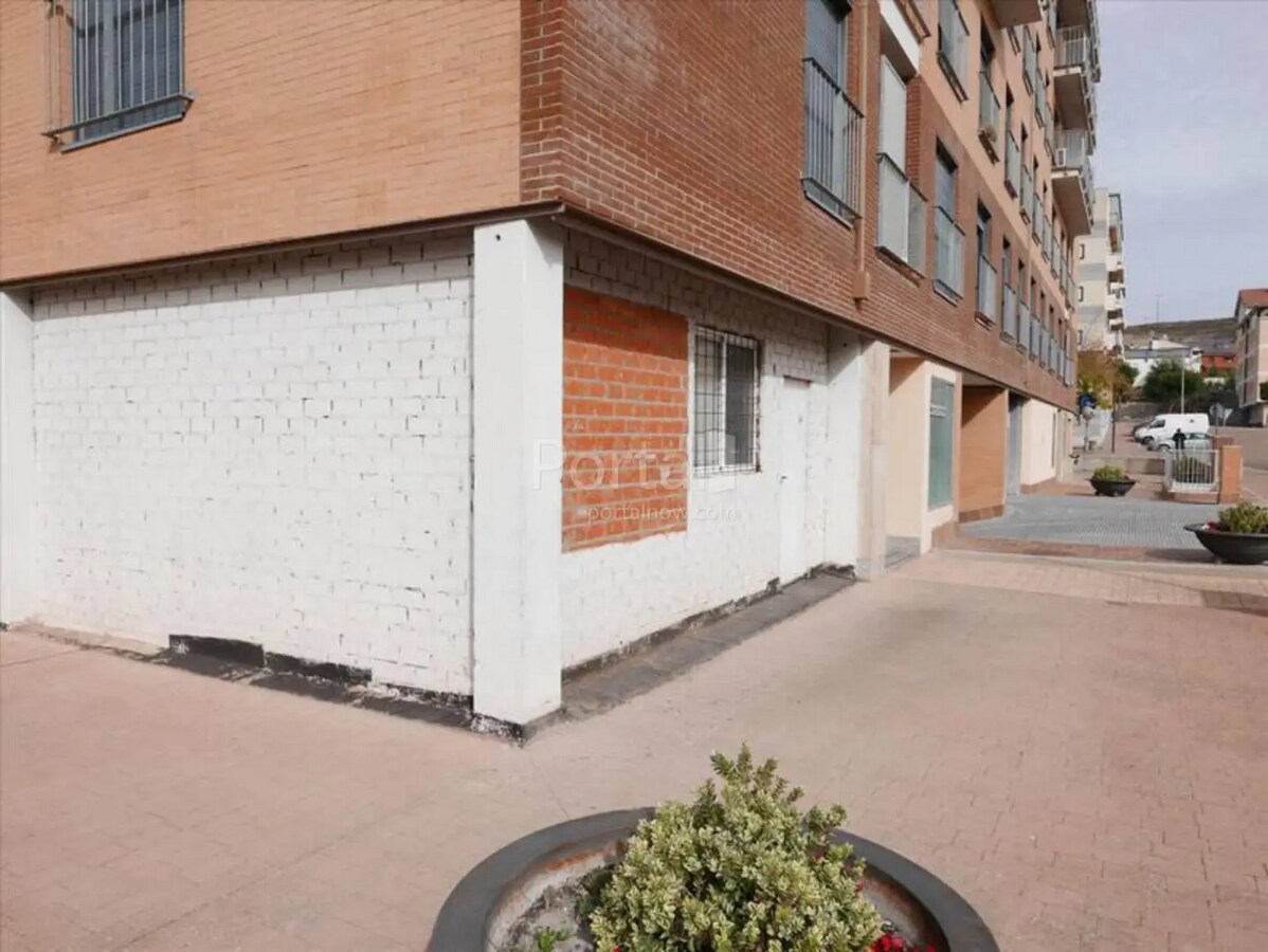 Cuéllar, SEG 40200 - Unit 1 -  - Floor Plan - Image 1 of 7