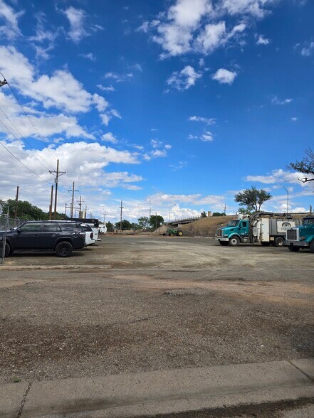 712 S Milam St, Amarillo, TX à louer - Photo du bâtiment - Image 3 de 16
